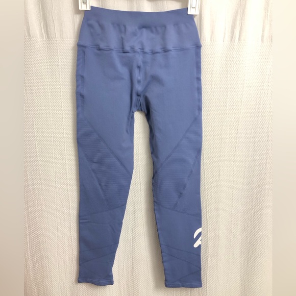 Peloton Nux brand Festive Blue Shapeshifter Legging - Picture 3 of 4